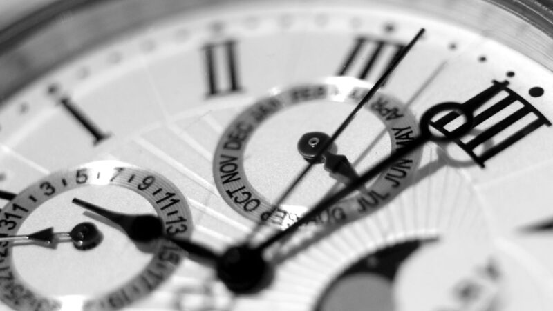 la crosse technology clock how to set time