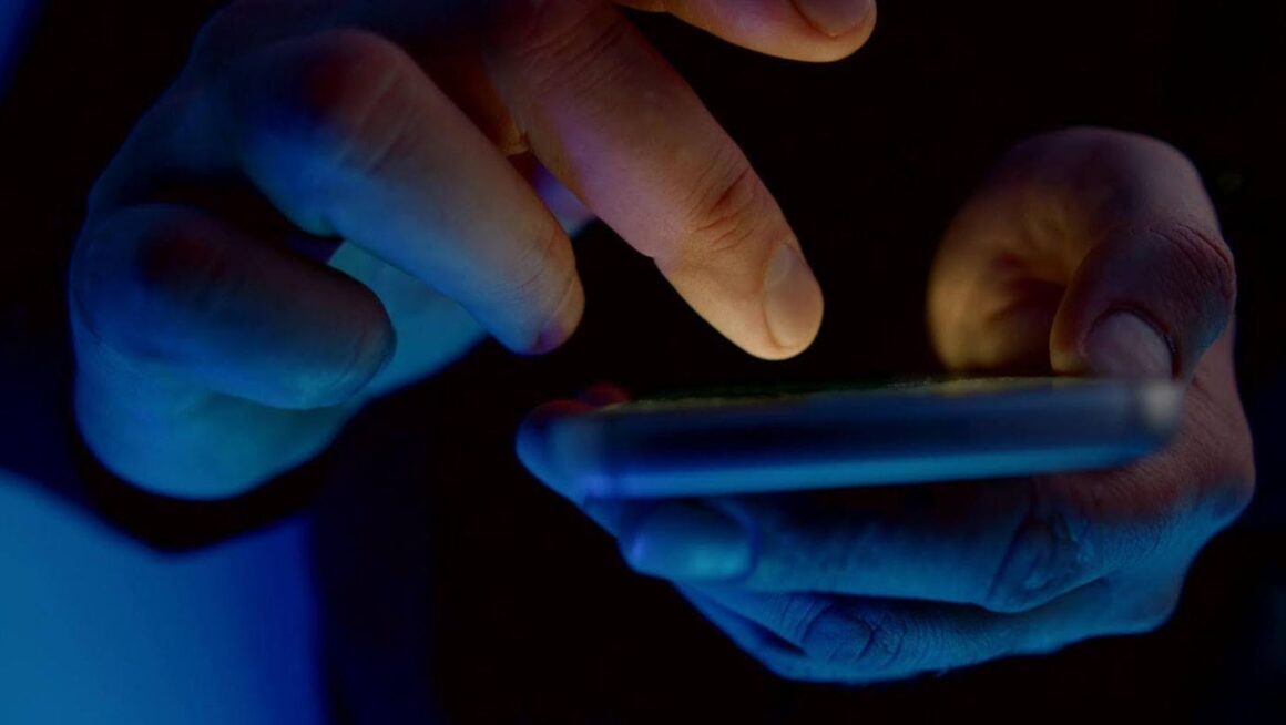 How to Look Up Someone’s Phone Number: Everything You Need to Know