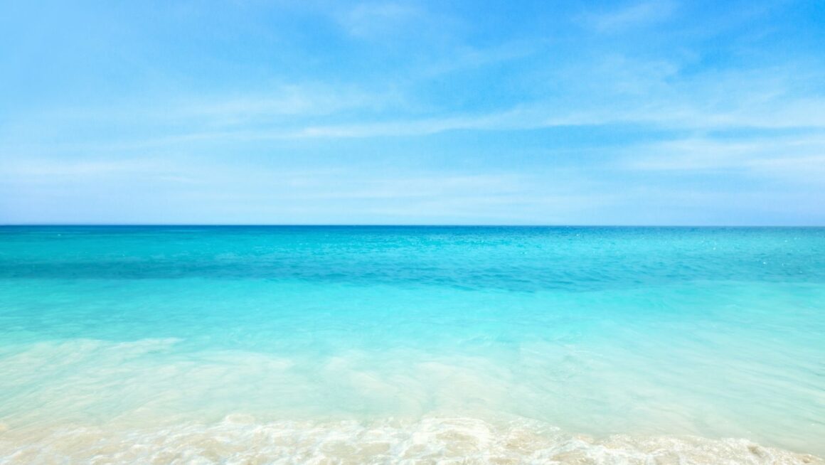 Virtual vs. In-Person: Why Technology Can’t Replace Walking the D-Day Beaches Virtual vs. In-Person: Why Technology Can’t Replace Walking the D-Day Beaches