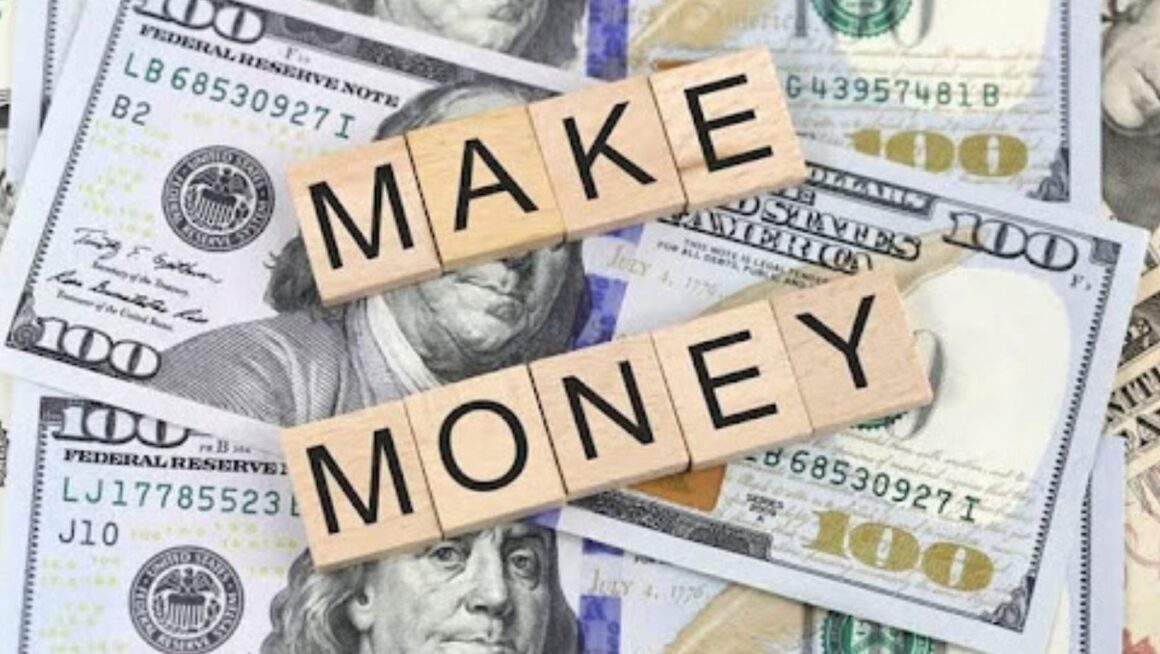 Looking to Make Money as a Student? 4 Online Options Well Worth Considering Looking to Make Money as a Student? 4 Online Options Well Worth Considering