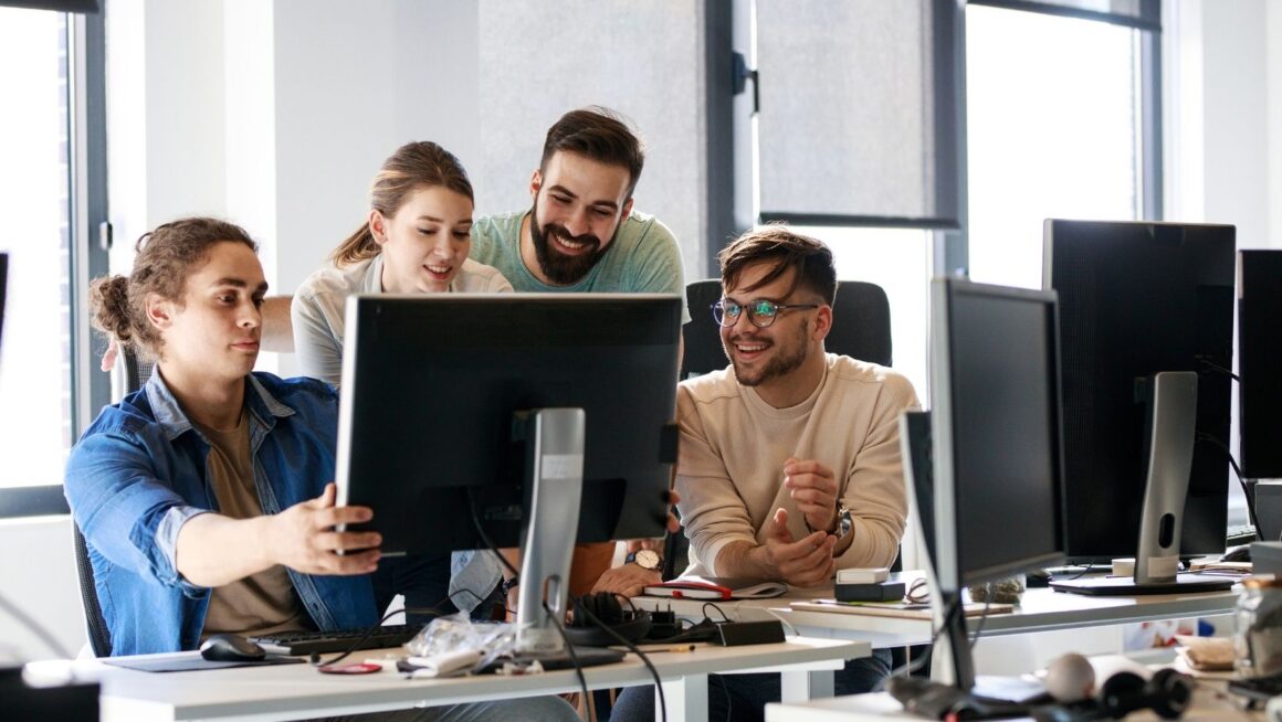 Why Nearshore Development Teams Outperform: The Factors That Actually Matter Why Nearshore Development Teams Outperform: The Factors That Actually Matter