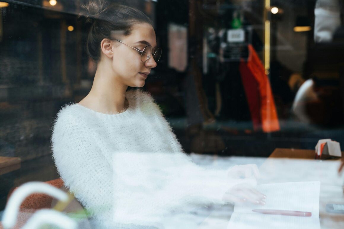 The Life Of a Digital Nomad: Leading Ways to
Earn