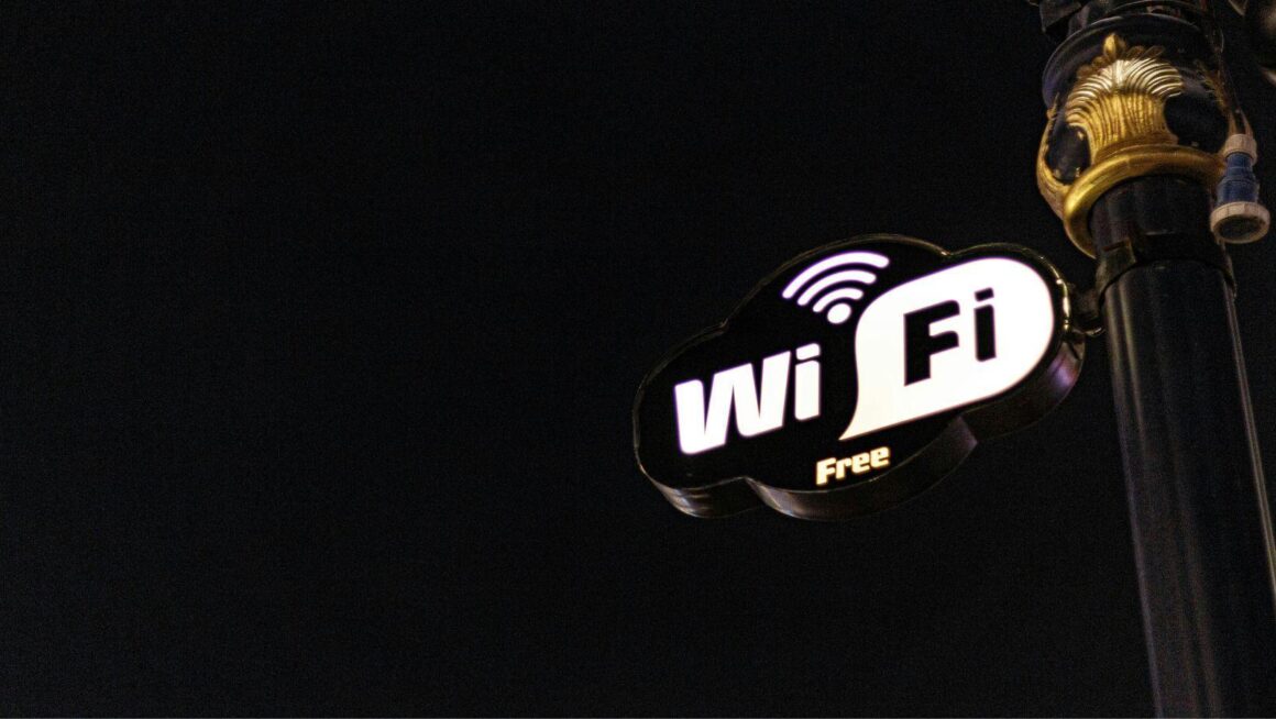 Public Wi-Fi Security in 2026: What Actually Works and What’s Outdated Advice
