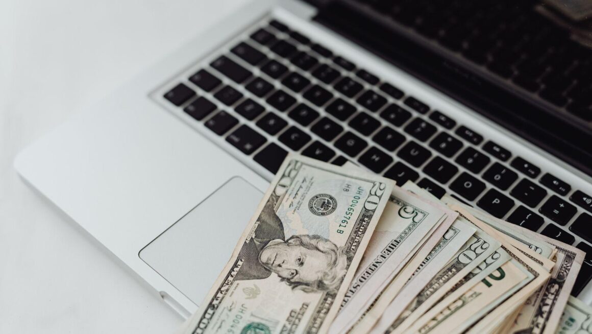 Intelligent Payment Routing vs. Static Rules: A Technical Comparison Intelligent Payment Routing vs. Static Rules: A Technical Comparison