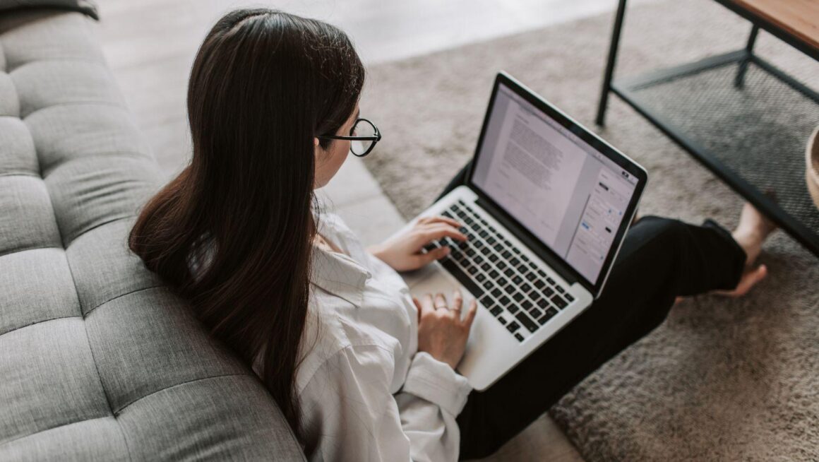Benefits of Using an Employer of Record for Remote Workforce Management Benefits of Using an Employer of Record for Remote Workforce Management